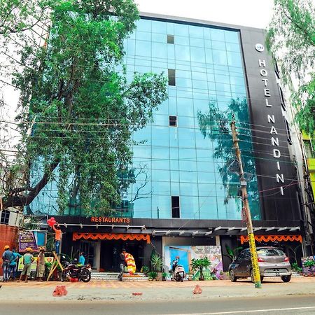 Hotel Nandini Baharampur Luaran gambar