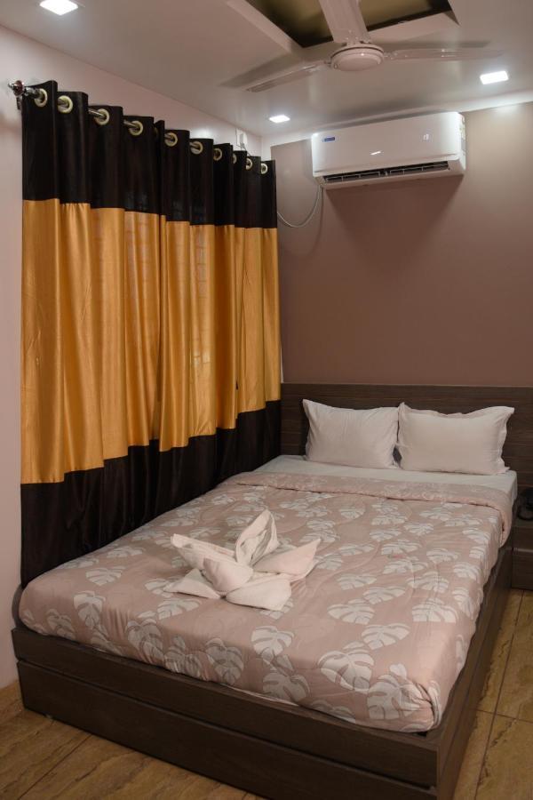 Hotel Nandini Baharampur Luaran gambar